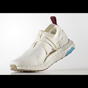 NWT Adidas x Stella McCartney x Parley Ultraboost